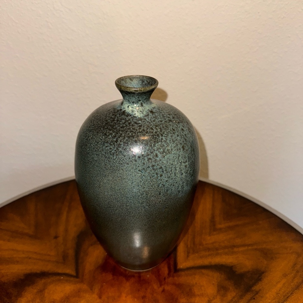 Chinese Handmade Tea Foam Glazed Plum Vase measuring 9 1/2 inches